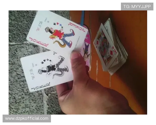 探索扑克王游戏网址官方最新入口，畅享丰富多样的扑克玩法体验，赢取丰厚奖金